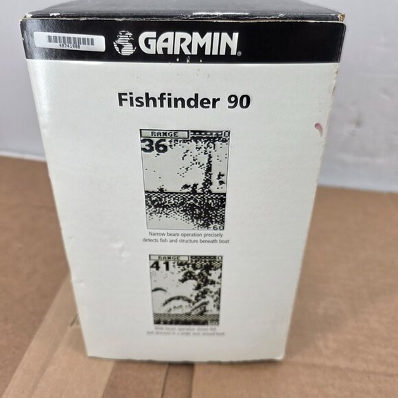 GARMIN Fishfinder Depth Finder 90 Marine Boat Sonar NOB - Picture 16 of 16